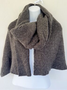 H&M dark gray oversized winter scarf one size